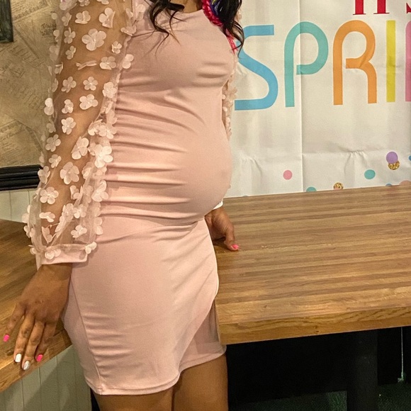 🎉Host Pick 🎉 Floral Bishop Sleeve Midi Pencil Maternity Dress 🤰🏽WORN ONCE! - Picture 6 of 10